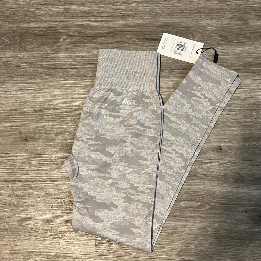 aybl leggings